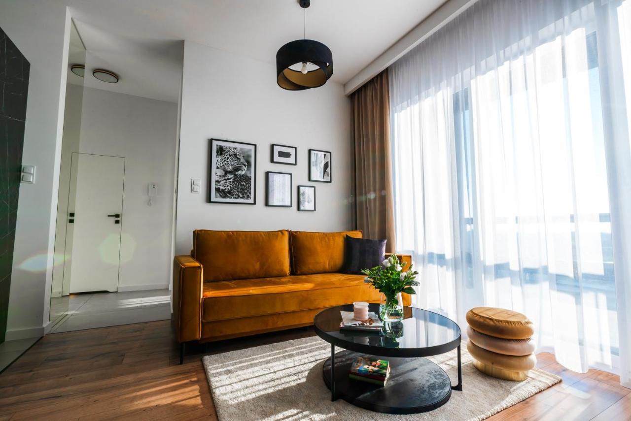 Apartament Plaza Tower 14 Pietro Kielce Ngoại thất bức ảnh