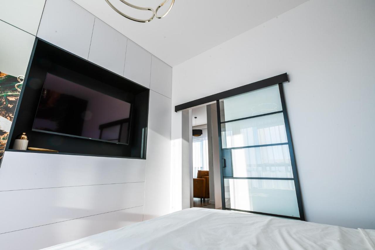 Apartament Plaza Tower 14 Pietro Kielce Ngoại thất bức ảnh