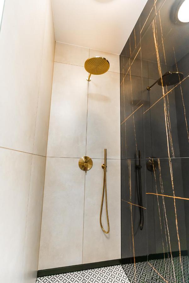 Apartament Plaza Tower 14 Pietro Kielce Ngoại thất bức ảnh