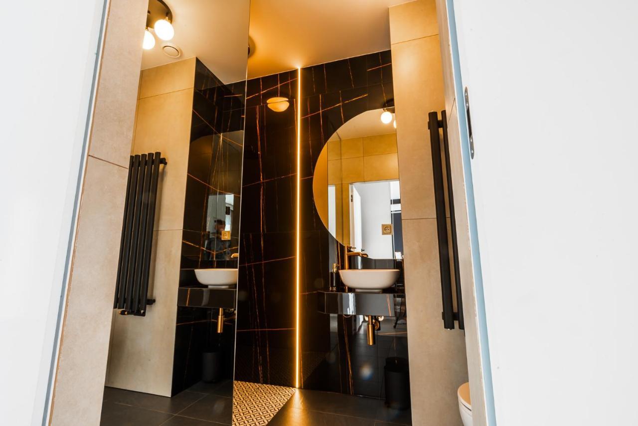 Apartament Plaza Tower 14 Pietro Kielce Ngoại thất bức ảnh